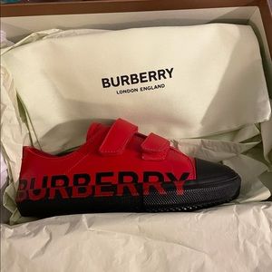Burberry Sneakers